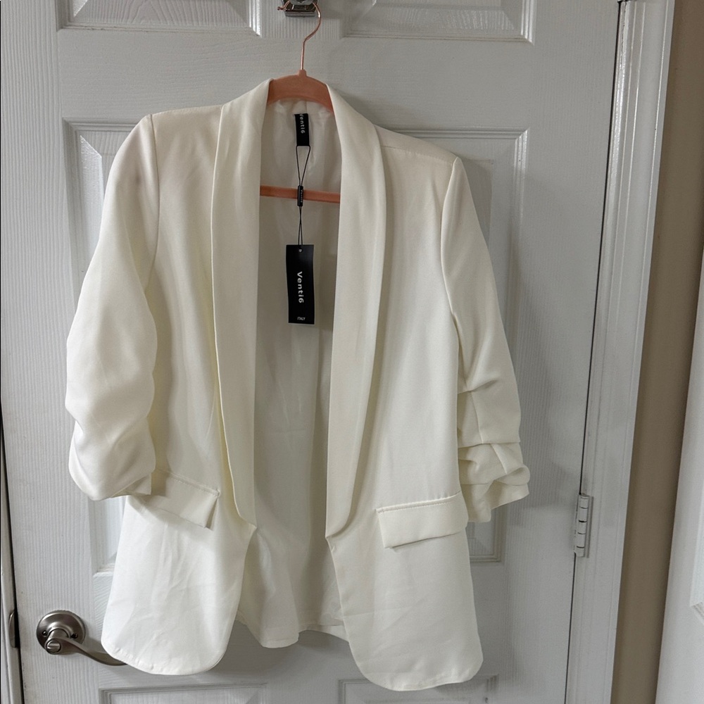 Venti6 Moda Off-White Open-Front Blazer with Shawl Collar